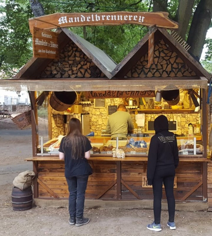 Das Grosse Treffen - Mandelbrennerey - DGT 2024 Das Fantasy Festival in Aach am Bodensee, Deutschland