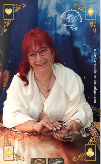 Kassandra das Kartenmedium Das Grosse Treffen - Kassandra das Kartenmedium - Das Fantasy Festival Mittelalter, Gothic, Steampunk, Endzeit, Fantasy & LARP in Aach am Bodensee Deutschland